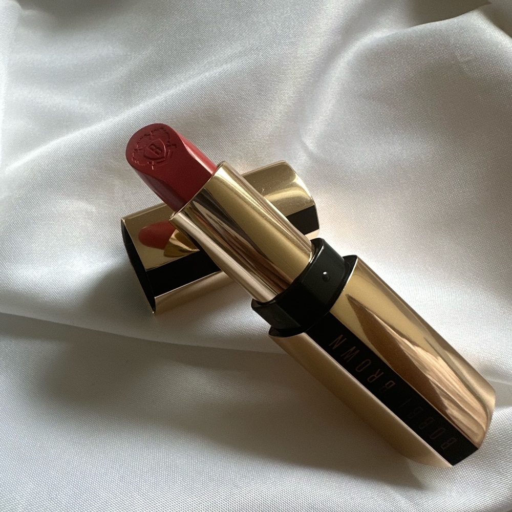 Bobbi Brown Luxe Lipstick